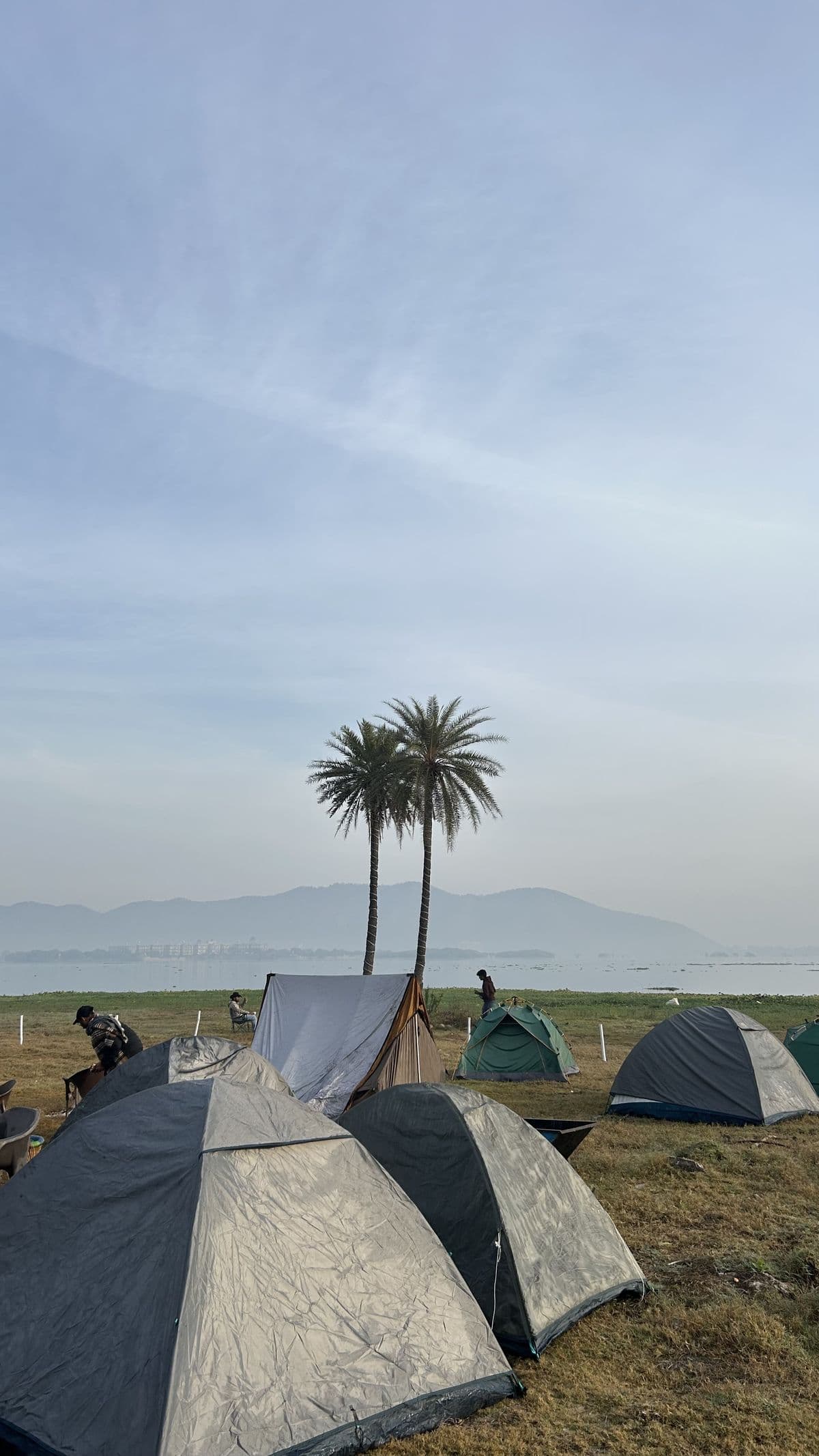 Lakeside Camping